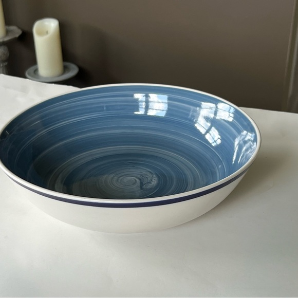 Gibson Everyday China “Tavernware Blue” 9 in serving/vegetable bowl - Picture 5 of 5